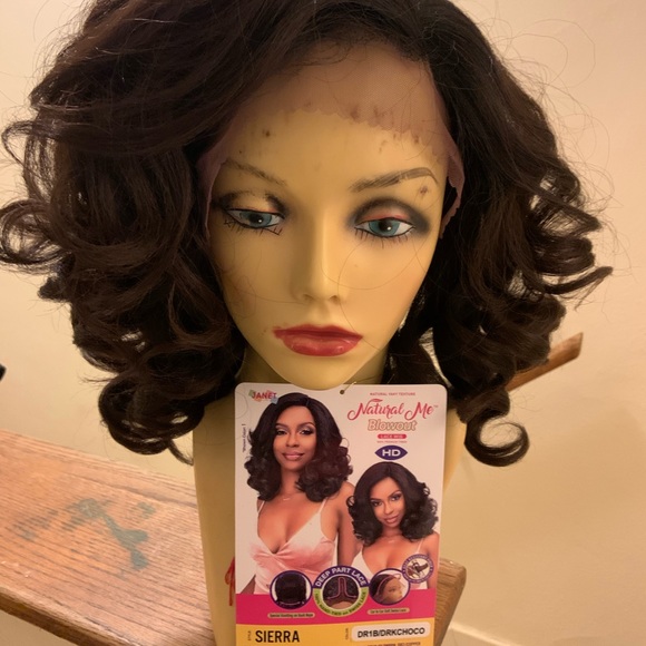 Two wigs!!!! Sensationnel KELLY T1B/30 Janet Collection SIERRA  DR1B/DRKCHOCOC - Picture 7 of 12